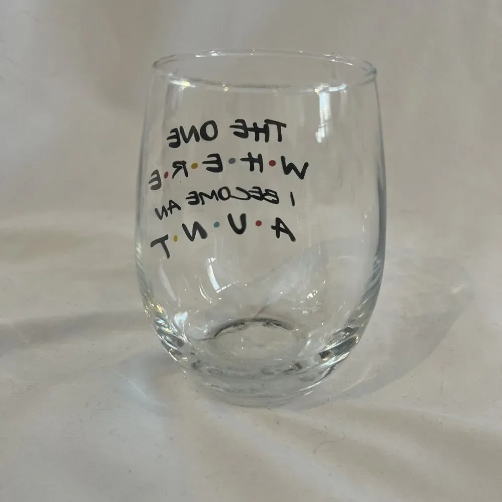 The One Where‎ I Become an Aunt Friends Glass Gift Woman NEW